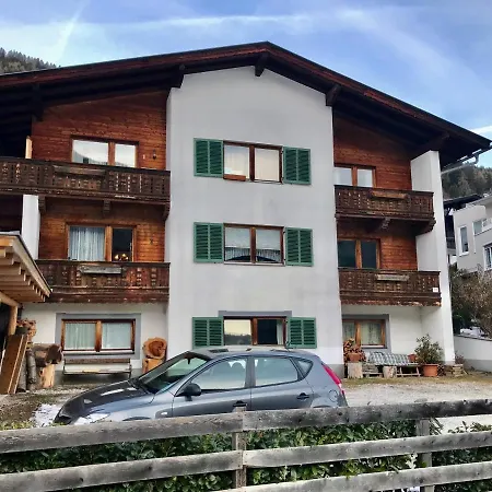 Studio In Ruhiger Lage - Balkon, Boxspringbett, Nespresso, Parkplatz, Uvm * 플메스